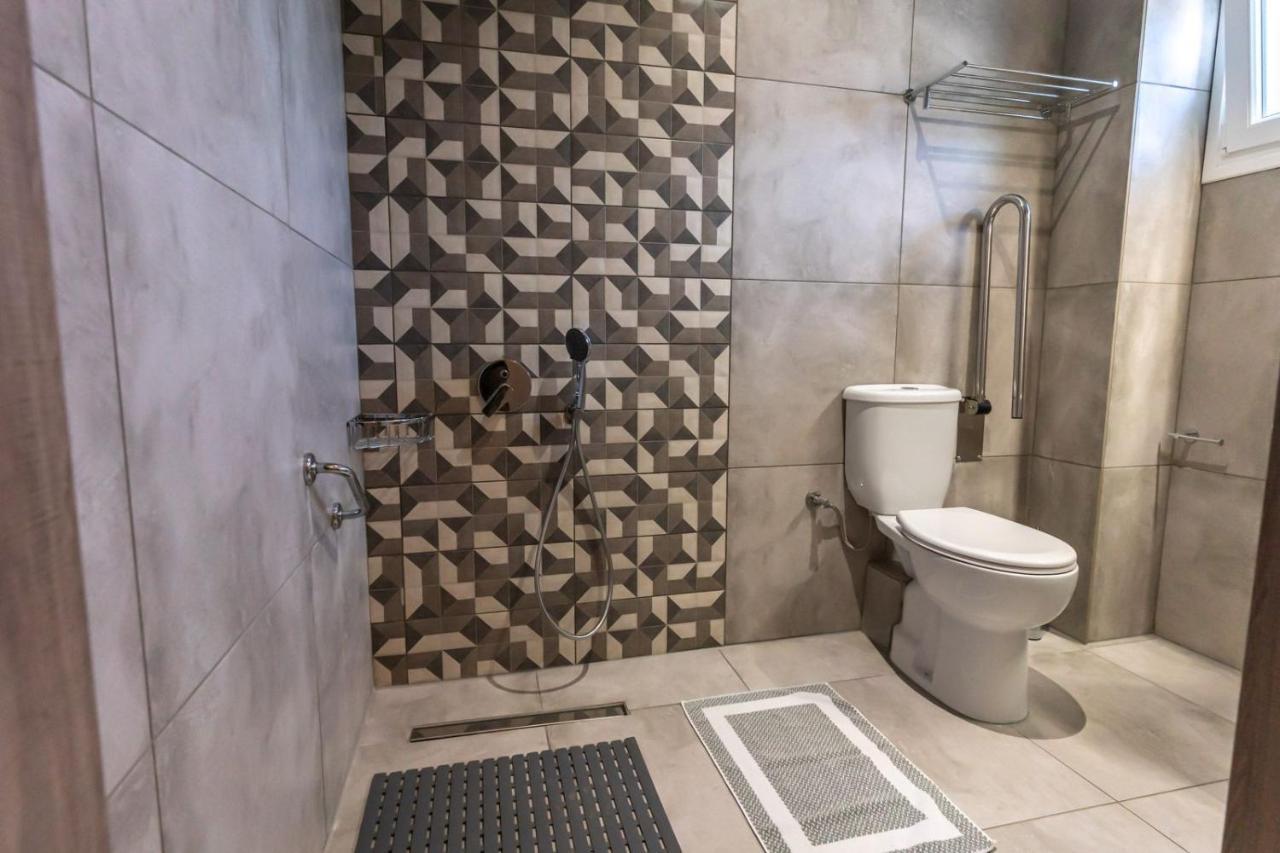 كيراموتي Aura Apartments المظهر الخارجي الصورة
